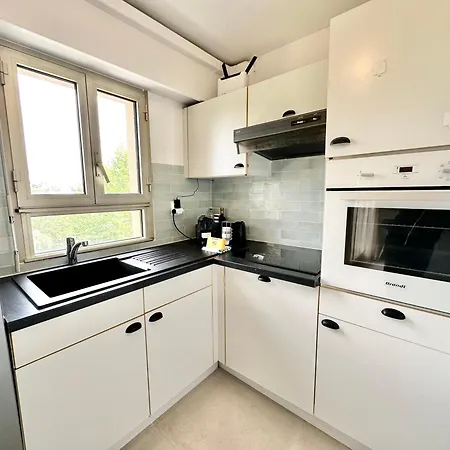 Superbe Vue - Clim- Plage& Restaurants 5min A Pied Apartment *